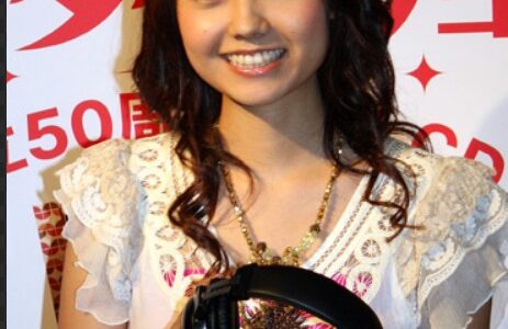 安倍麻美の旦那は「D’espairsRay」の元メンバー・HIZUMI！現在はクリエイターとして活躍